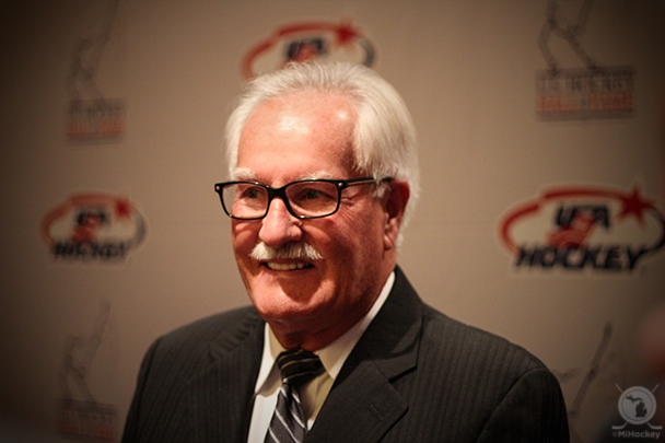 Ron Mason at the U.S. Hockey Hall of Fame induction ceremony in Detroit in 2013. (Photo by Michael Caples/MiHockey)