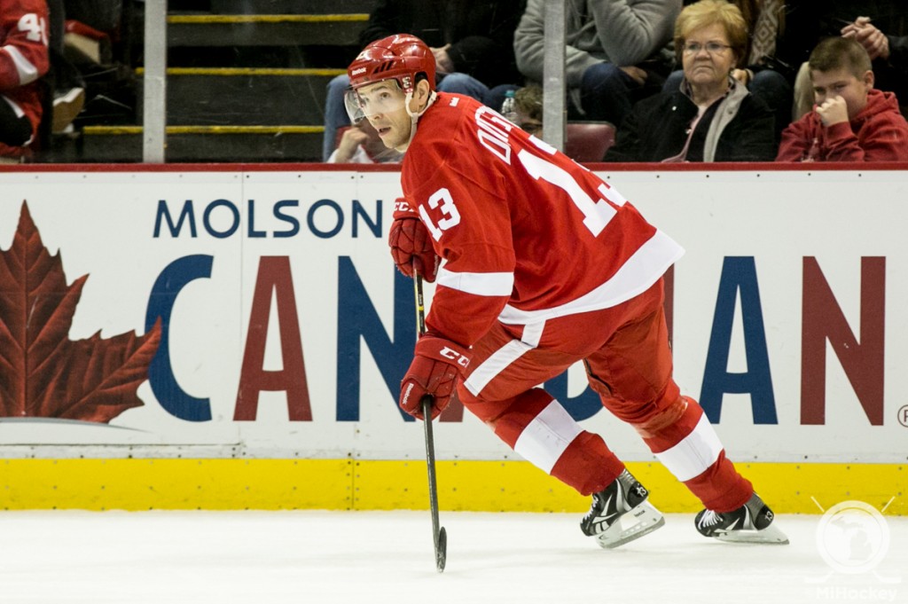 Click the image above to see MiHockey's photo gallery from the Red Wings vs. Flyers game. (Photos by Andrew Knapik/MiHockey)
