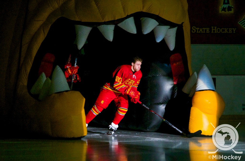 Gerald Mayhew (photo by Michael Miller/MiHockey)