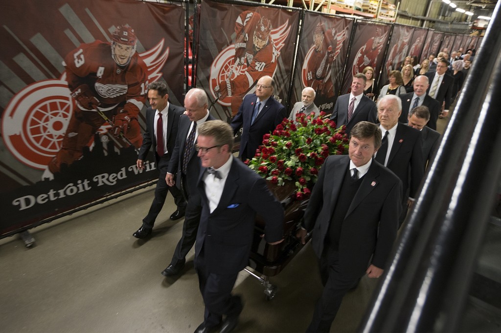 Mourners And NHL Fans Attend Gordie Howe Visitation In Detroit